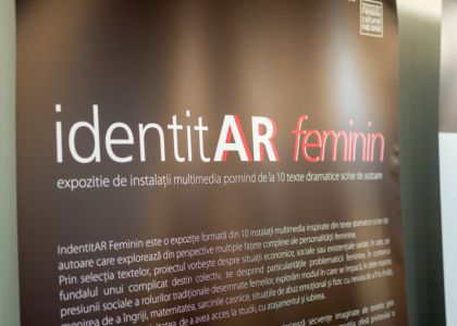 IdentintitAR feminin la Suceava. O colecție de personaje feminine se prezintă prin realitatea augumentată