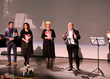 Poezie și muzică la șase mâini - Eveniment dedicat Zilei Culturii Naționale, 15 ianuarie 2025