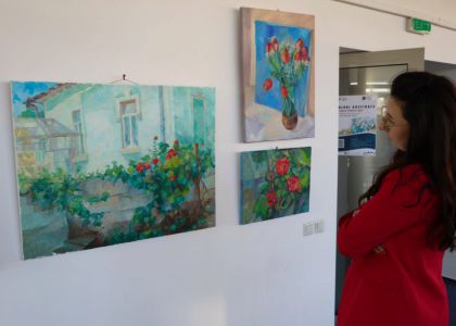 Vernisajul expoziției „Culori răsfirate” - Monitorul de Suceava